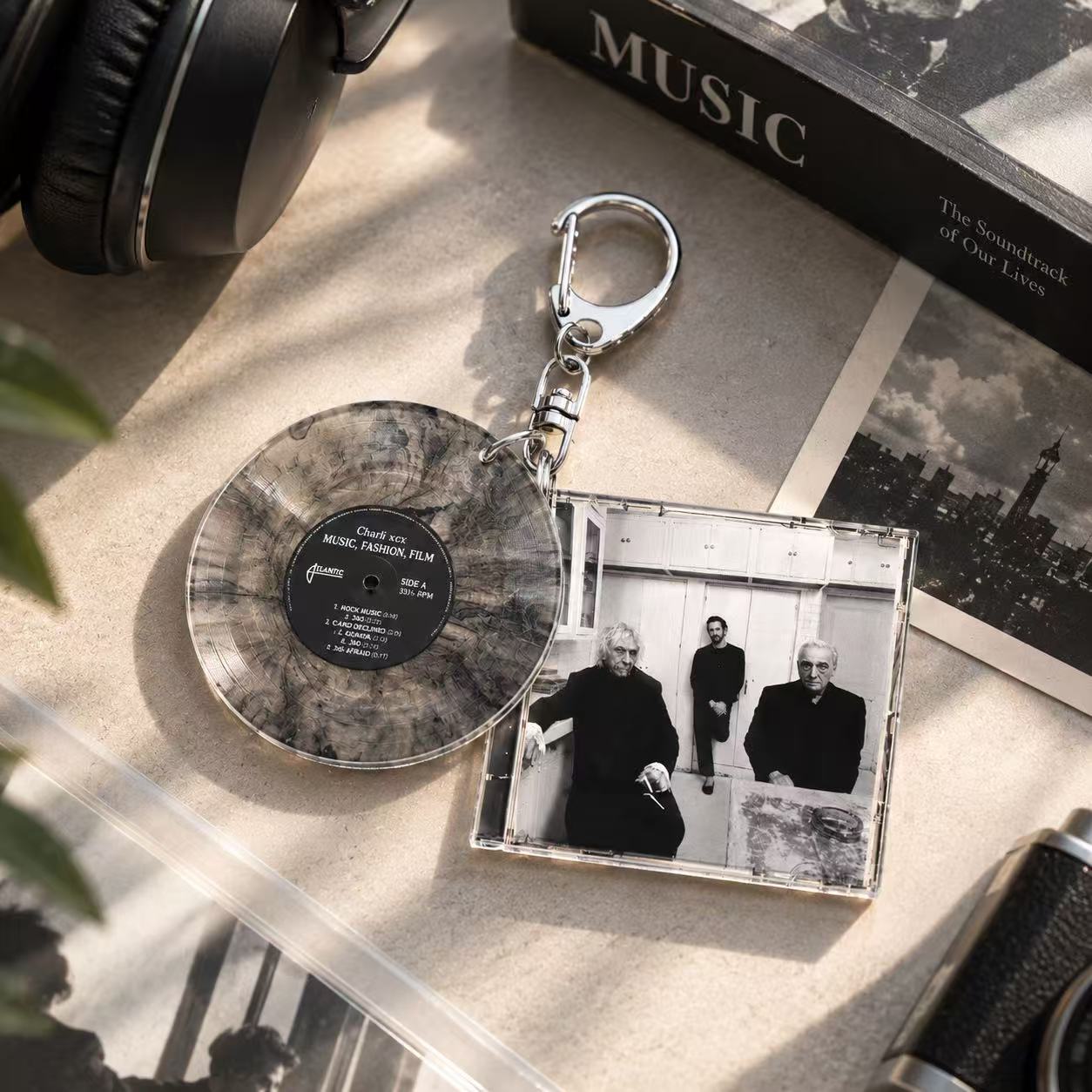 Porte-clés C-Charli Xcx, Musiq - Phone Accessories Charms avis et prix